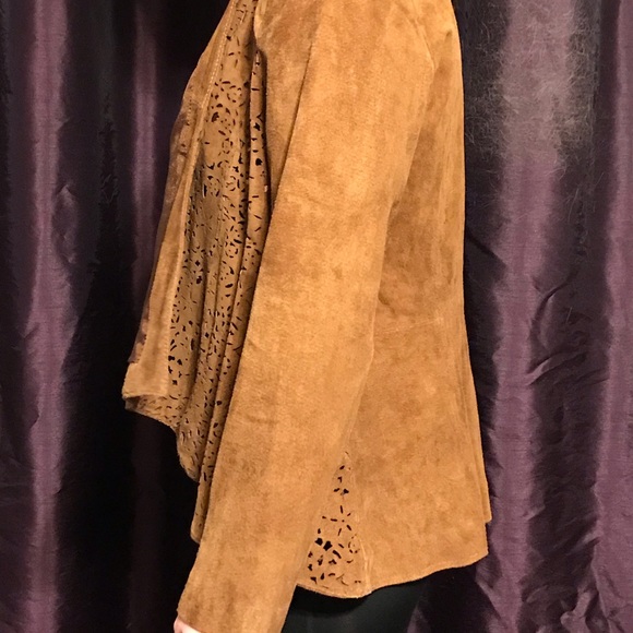 Chi by Carlos Falchi brown suede cut out - Picture 2 of 8